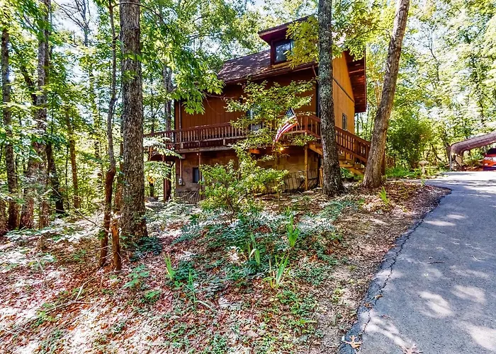 Hillcrest Lodge